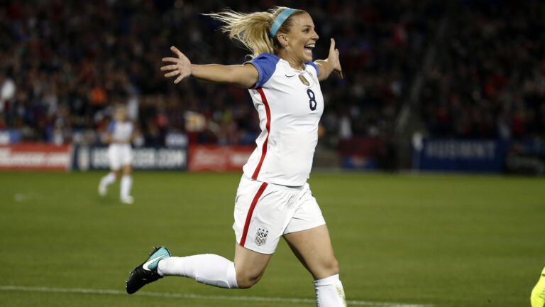 The USWNT’s Julie Ertz, a back to back World Cup champion, is retiring from soccer – NPR