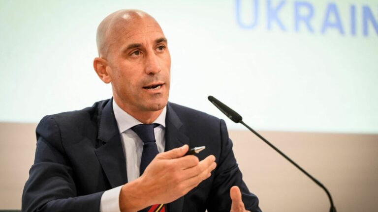 Luis Rubiales says he is resigning as head of Spain’s soccer federation – NPR