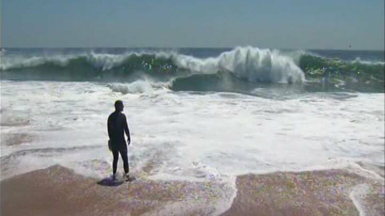 Swimming hazard warning issued as high tide hits San Diego County beaches