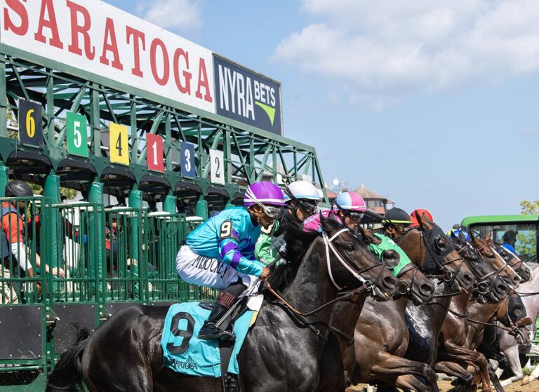 Horse Racing in New York Brings $3 Billion to the NYS Economy