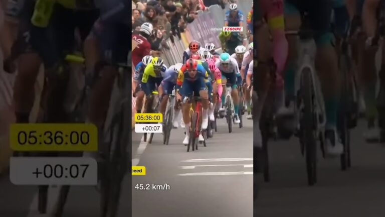 ️ Gros duel au sprint de Gand-Wevelgem entre Pedersen et Van der Poel ! #cycling #shorts