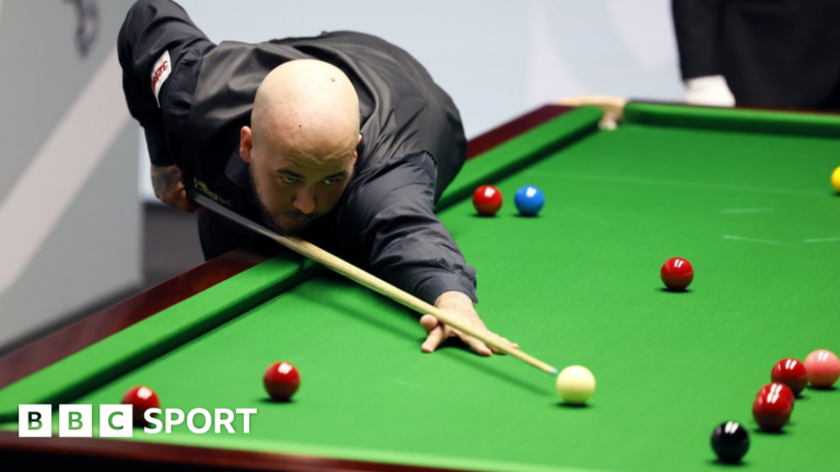 Reigning champion Brecel leads Gilbert at Crucible