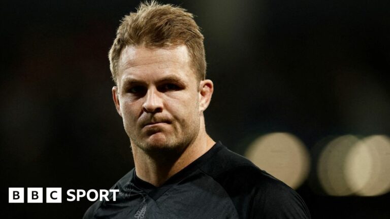 New Zealand captain Cane to retire from internationals