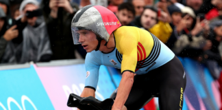 Belgians dominate podium in men's cycling time trial