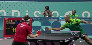 Olympia 2024: Fünf Matchballe vergeben - nigerianischer Tischtennisspieler scheitert nach 3:1 und 10:5 dramatisch - Tischtennis Video