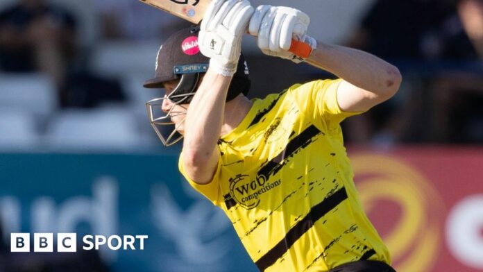 One-Day Cup: Gloucestershire beat Surrey to claim first victory