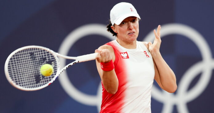 Swiatek survives early test to reach round two at Olympics - Tennis Majors