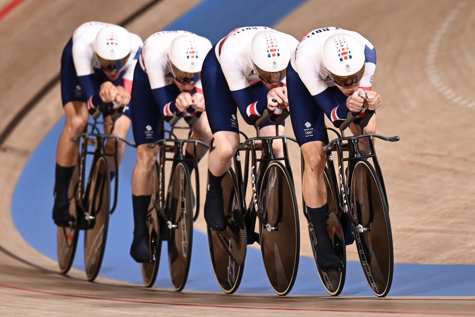 Great Britain team pursuit Tokyo Olympics (Alex Broadway/SWpix.com)