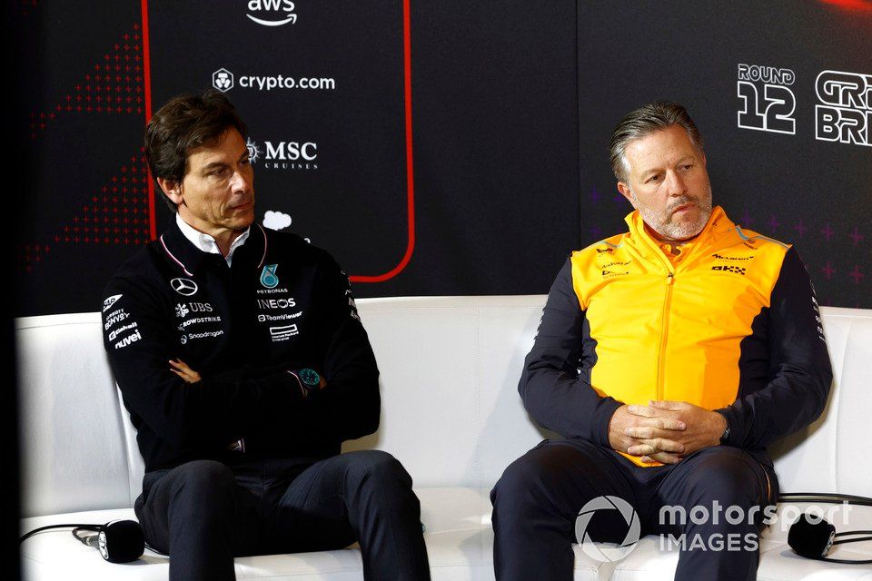 Toto Wolff, Team Principal and CEO, Mercedes-AMG F1 Team, Zak Brown, CEO, McLaren Racing