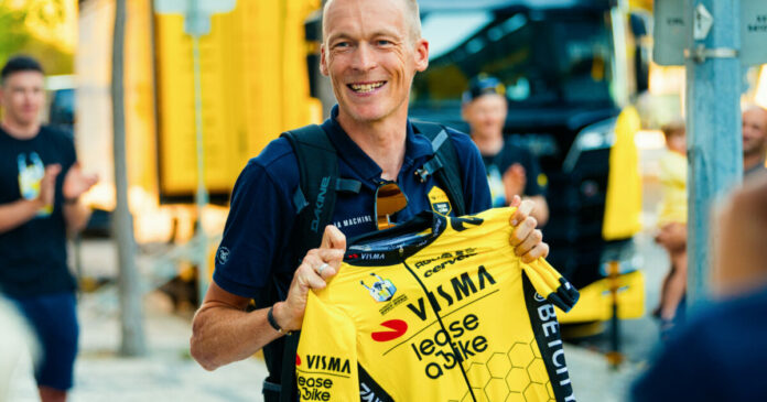 A look back at eighteen years of Robert Gesink's cycling history - Team Visma | Lease a Bike