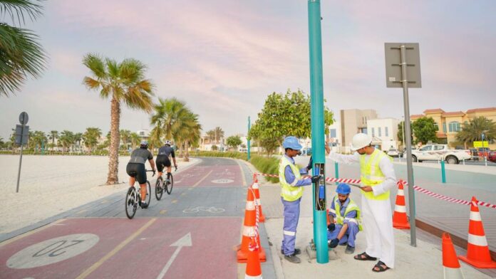 Dubai: Cycling in the evening? RTA ensures clear visibility, well-lit tracks - News