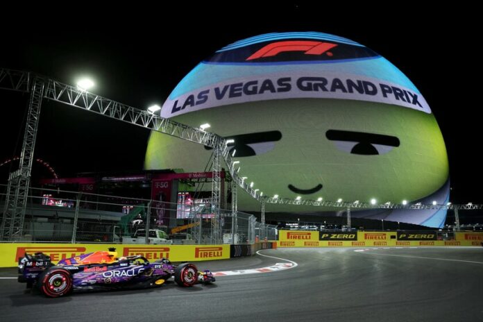 La enorme esfera de Las Vegas fue el gran lujo de la F1. Ahora reporta pérdidas millonarias, y han cancelado su expansión