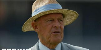 Sir Geoffrey Boycott: Former England captain released from hospital after pneumonia