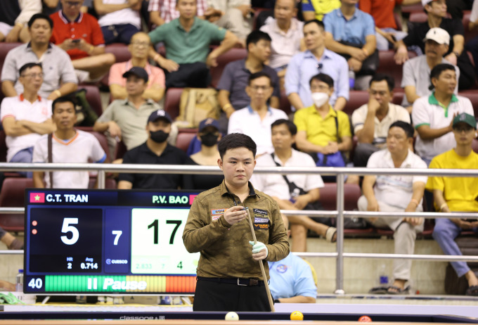 Reigning three-cushion world championship winner Bao Phuong Vinh. Photo by VnExpress/Duc Dong