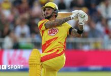 Alex Hales of Nottinghamshire sends the ball to the boundary