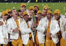 Australia celebrate winning the 2009 Champions Trophy