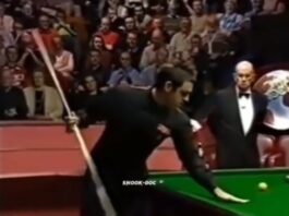 Officials forced to intervene after Ronnie O'Sullivan accidentally destroyed snooker table