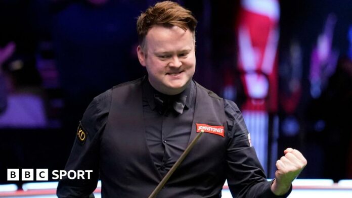 Shaun Murphy celebrates claiming a 147 break against Mark Allen at the 2025 Masters