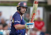 Adam Rossington playing for Essex