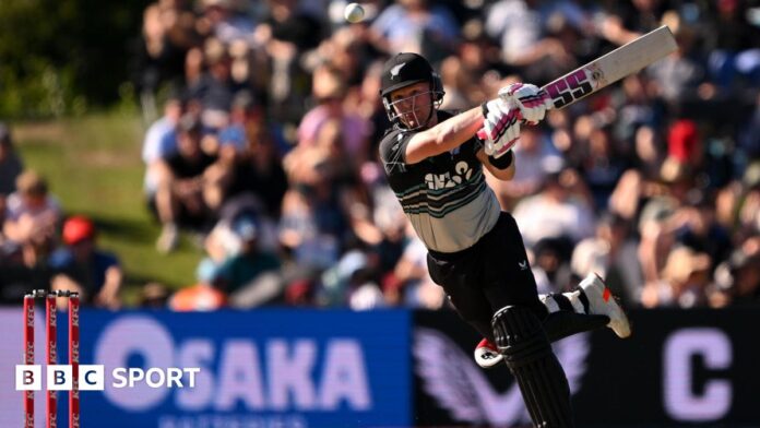 Tim Seifert batting for New Zealand