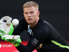 Sam Billings catches the ball