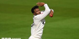 Shakib Al Hasan bowling for Surrey