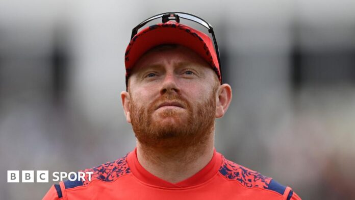 Tom Williams comes off the pitch against Leinster