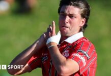 Zak Foulkes in action for Canterbury Kings